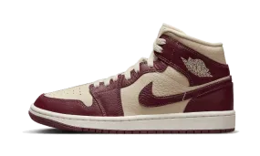 Air Jordan 1 Mid Split Beach Cherrywood Red